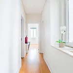 Appartement Downtown 75 Prestige In Baixa Lissabon