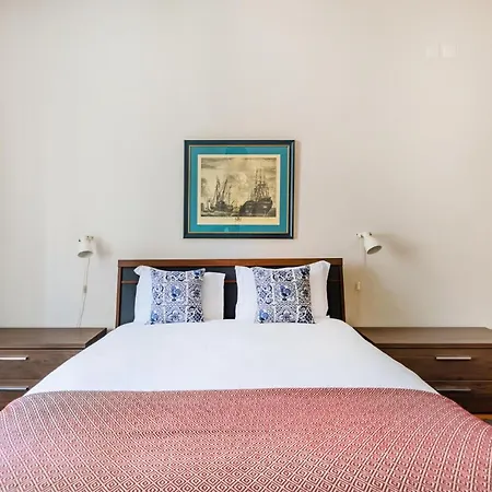 Downtown 75 Prestige In Baixa Apartament